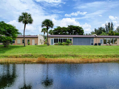 219 Lake Meryl Drive, West Palm Beach, FL 33411