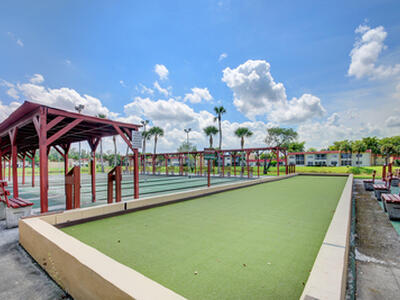 219 Lake Meryl Drive, West Palm Beach, FL 33411