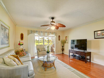 219 Lake Meryl Drive, West Palm Beach, FL 33411