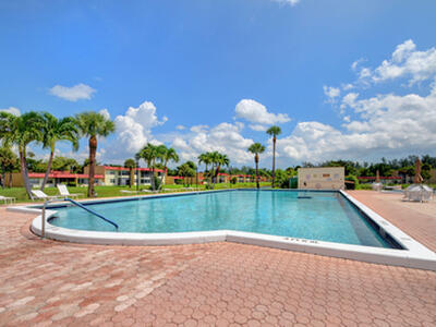 219 Lake Meryl Drive, West Palm Beach, FL 33411