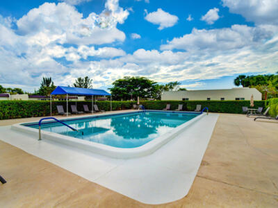 219 Lake Meryl Drive, West Palm Beach, FL 33411