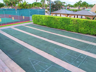 219 Lake Meryl Drive, West Palm Beach, FL 33411