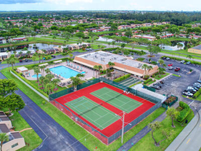 219 Lake Meryl Drive, West Palm Beach, FL 33411