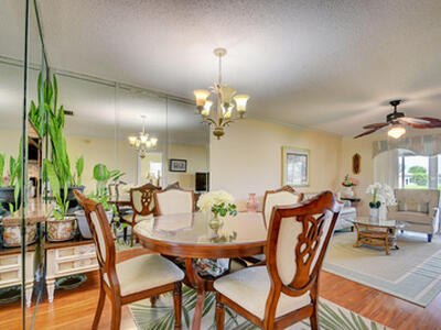 219 Lake Meryl Drive, West Palm Beach, FL 33411