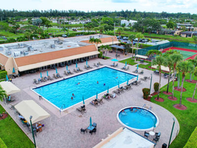 219 Lake Meryl Drive, West Palm Beach, FL 33411