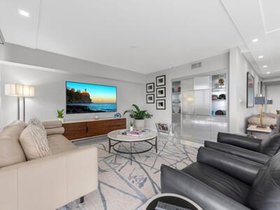 1900 Consulate Place, West Palm Beach, FL 33401