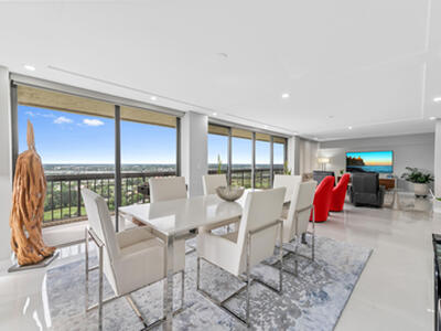 1900 Consulate Place, West Palm Beach, FL 33401