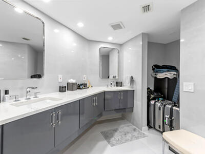 1900 Consulate Place, West Palm Beach, FL 33401