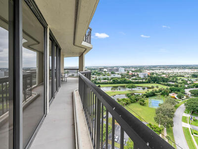 1900 Consulate Place, West Palm Beach, FL 33401