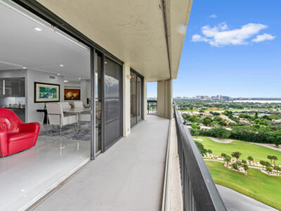 1900 Consulate Place, West Palm Beach, FL 33401