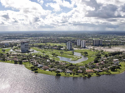 1900 Consulate Place, West Palm Beach, FL 33401