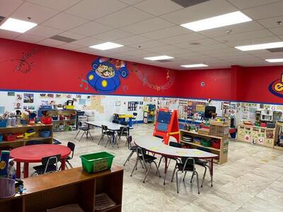 4480 S Tiffany Drive, Mangonia Park, FL 33407