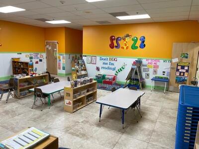 4480 S Tiffany Drive, Mangonia Park, FL 33407