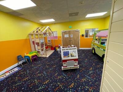 4480 S Tiffany Drive, Mangonia Park, FL 33407