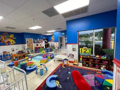 4480 S Tiffany Drive, Mangonia Park, FL 33407