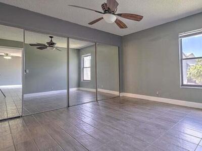 32 Crossings Circle, Boynton Beach, FL 33435