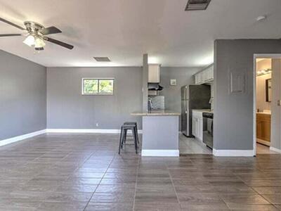 32 Crossings Circle, Boynton Beach, FL 33435