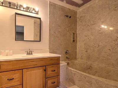 32 Crossings Circle, Boynton Beach, FL 33435