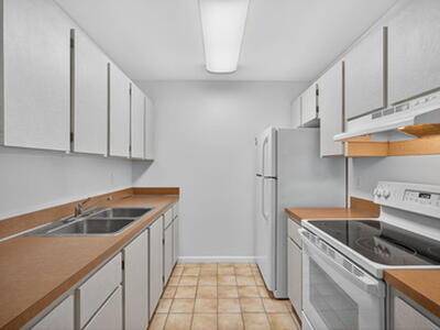 8585 Church St SE, Hobe Sound, FL 33455