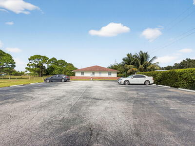 8585 Church St SE, Hobe Sound, FL 33455