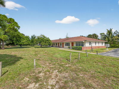 8585 Church St SE, Hobe Sound, FL 33455