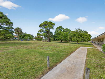 8585 Church St SE, Hobe Sound, FL 33455