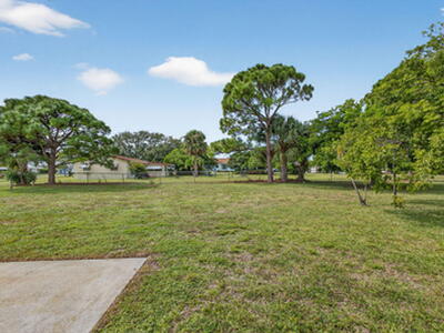 8585 Church St SE, Hobe Sound, FL 33455