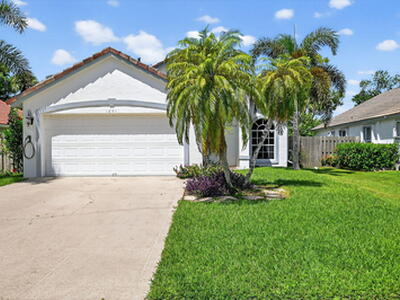 1891 Oak Berry Circle