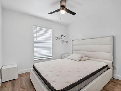 1891 Oak Berry Circle, Wellington, FL 33414