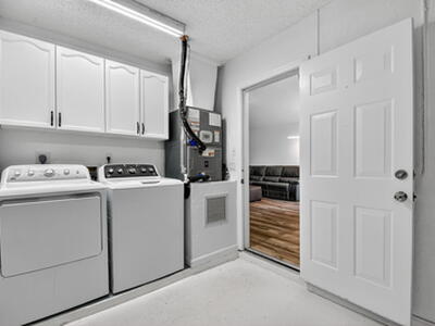 1891 Oak Berry Circle, Wellington, FL 33414