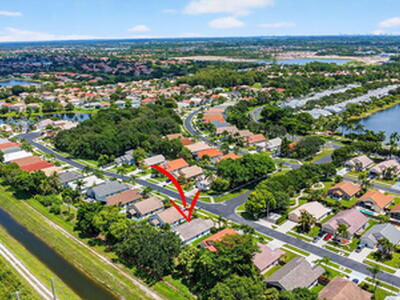 1891 Oak Berry Circle, Wellington, FL 33414