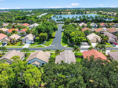 1891 Oak Berry Circle, Wellington, FL 33414