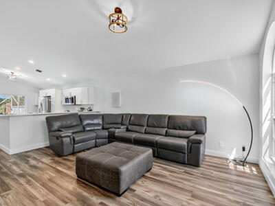 1891 Oak Berry Circle, Wellington, FL 33414