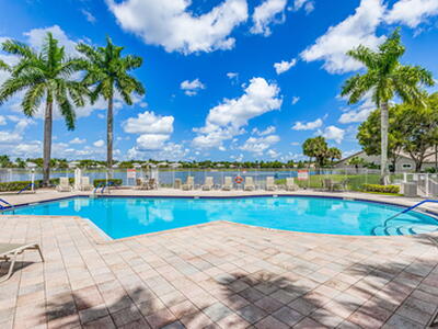 1891 Oak Berry Circle, Wellington, FL 33414