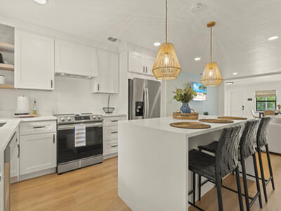 721 Dobbins Street, West Palm Beach, FL 33405