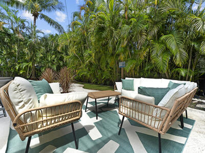 721 Dobbins Street, West Palm Beach, FL 33405