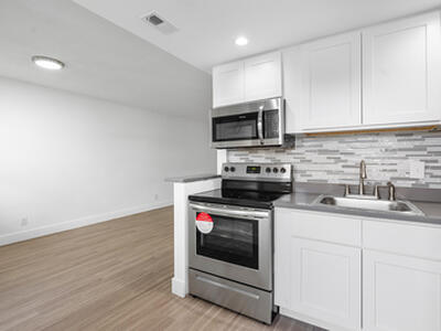 2191 NE 1st Court, Boynton Beach, FL 33435