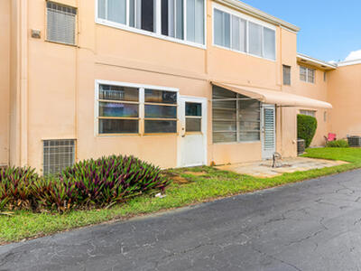 2191 NE 1st Court, Boynton Beach, FL 33435