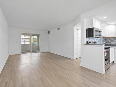 2191 NE 1st Court, Boynton Beach, FL 33435