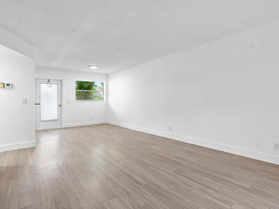 2191 NE 1st Court, Boynton Beach, FL 33435