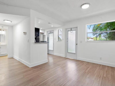 2191 NE 1st Court, Boynton Beach, FL 33435