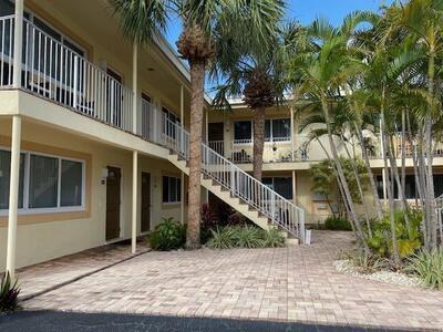 1649 SE 4th Street, Deerfield Beach, FL 33441