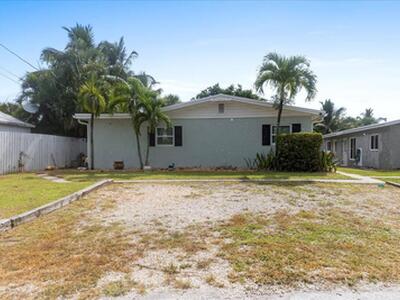 722 Granada Street, Fort Pierce, FL 34949