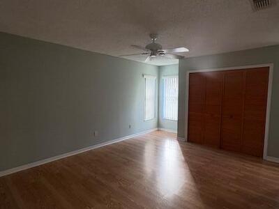 400 SW Buxton Avenue, Port Saint Lucie, FL 34983