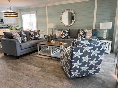 275 Palm Avenue, Jupiter, FL 33477