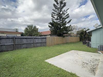 9221 W Highland Pines Drive, Palm Beach Gardens, FL 33418