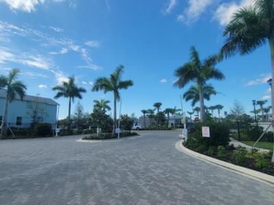 569 Salisbury Circle, Fort Pierce, FL 34982