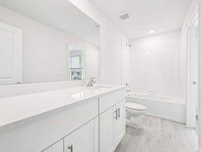 569 Salisbury Circle, Fort Pierce, FL 34982