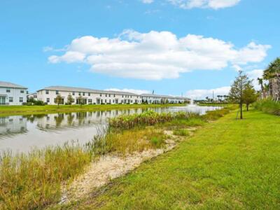 569 Salisbury Circle, Fort Pierce, FL 34982