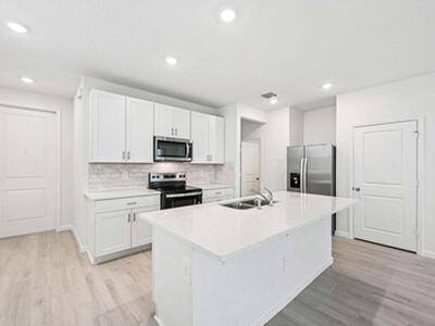 569 Salisbury Circle, Fort Pierce, FL 34982